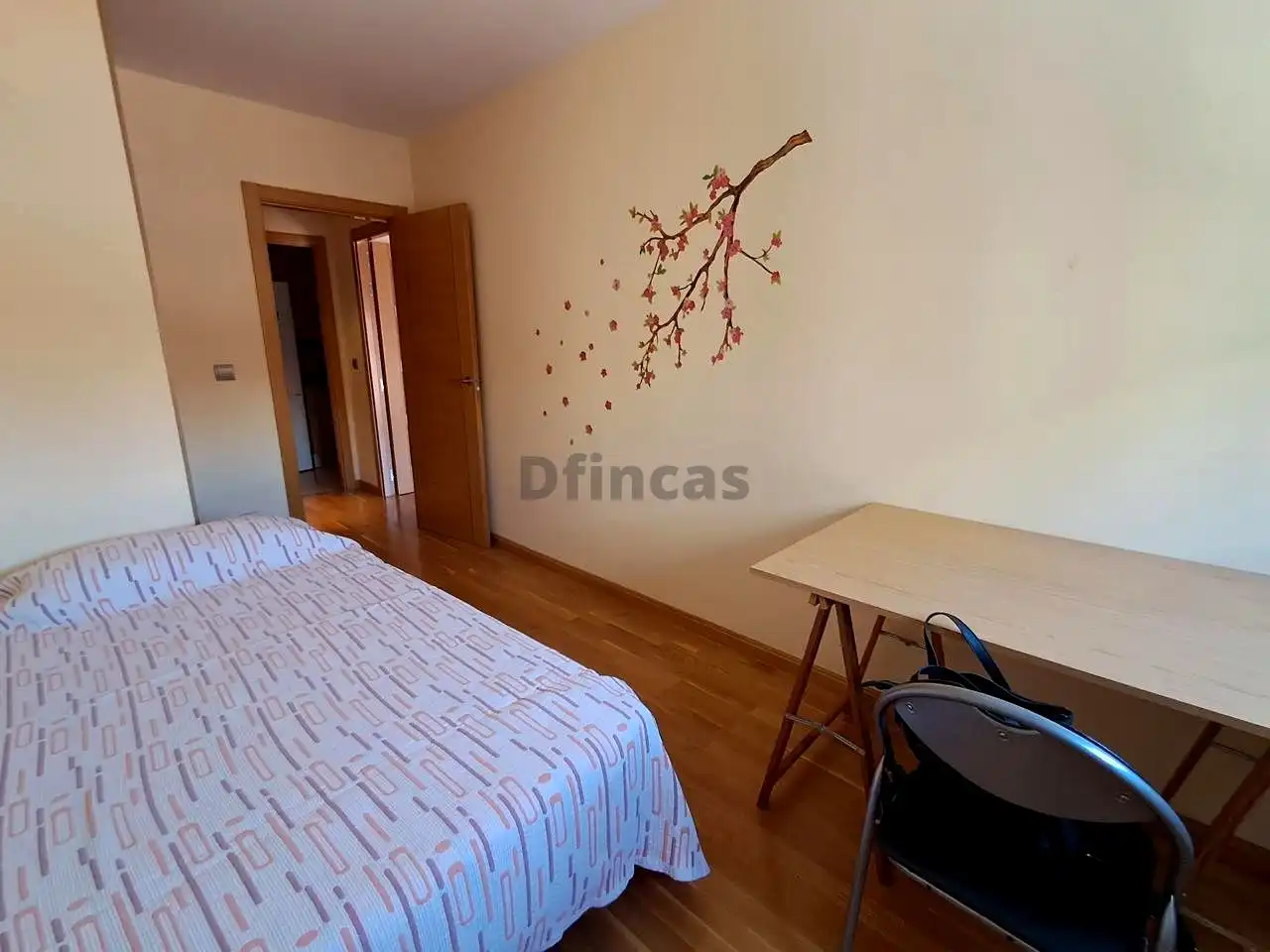 Flat for rent in Calle Italia, Ensanche - Fuenfresca