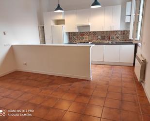 Kitchen of Flat to rent in  Madrid Capital  with Air Conditioner