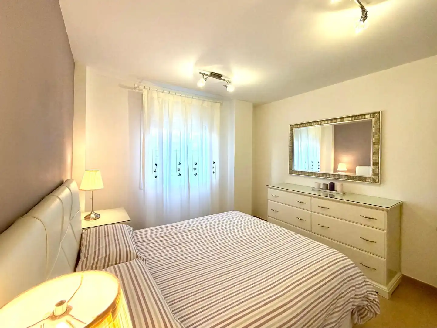 Schlafzimmer von Wohnung zum Verkauf in Miengo mit Heizung, Terrasse und Abstellraum