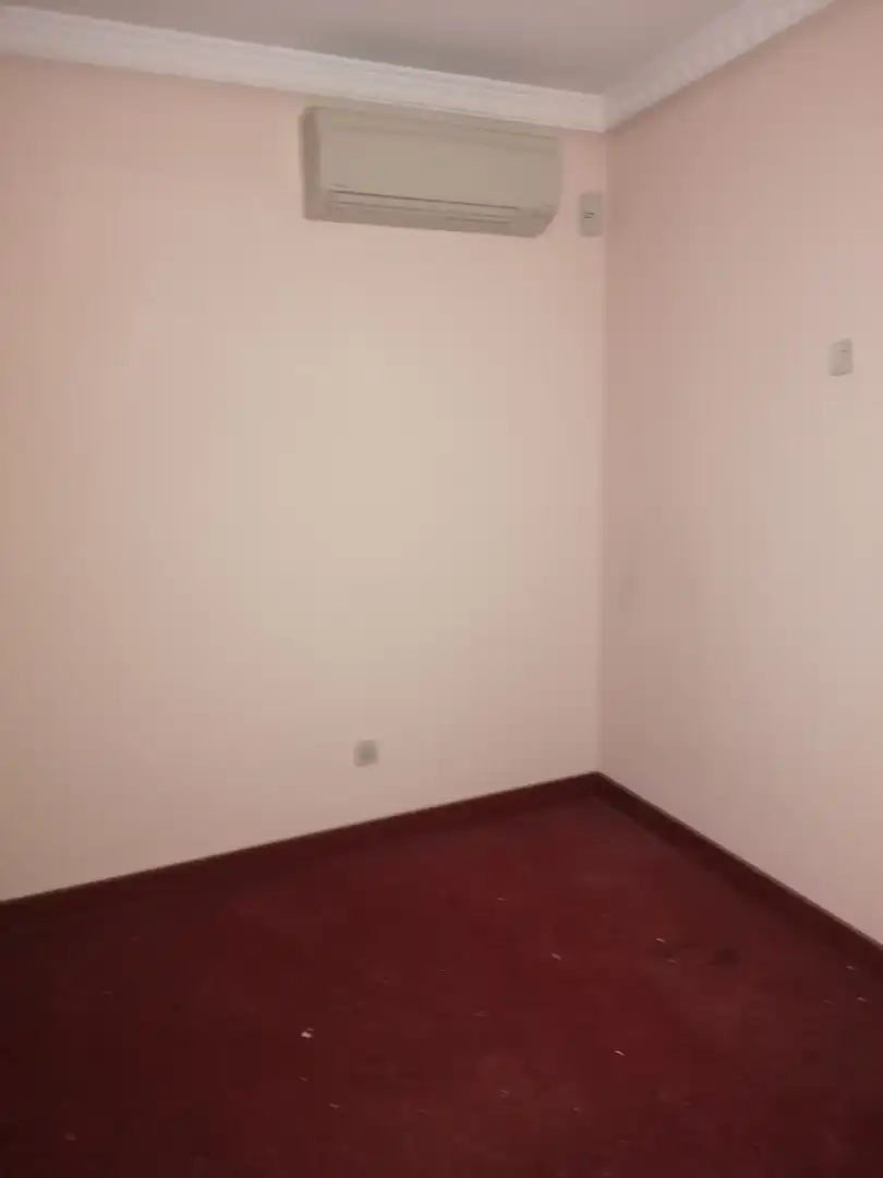 Office space with lift to rent in Calle de Alarcos, imagen 5