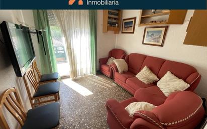 Sala d'estar de Casa o xalet en venda en Gurrea de Gállego amb Calefacció