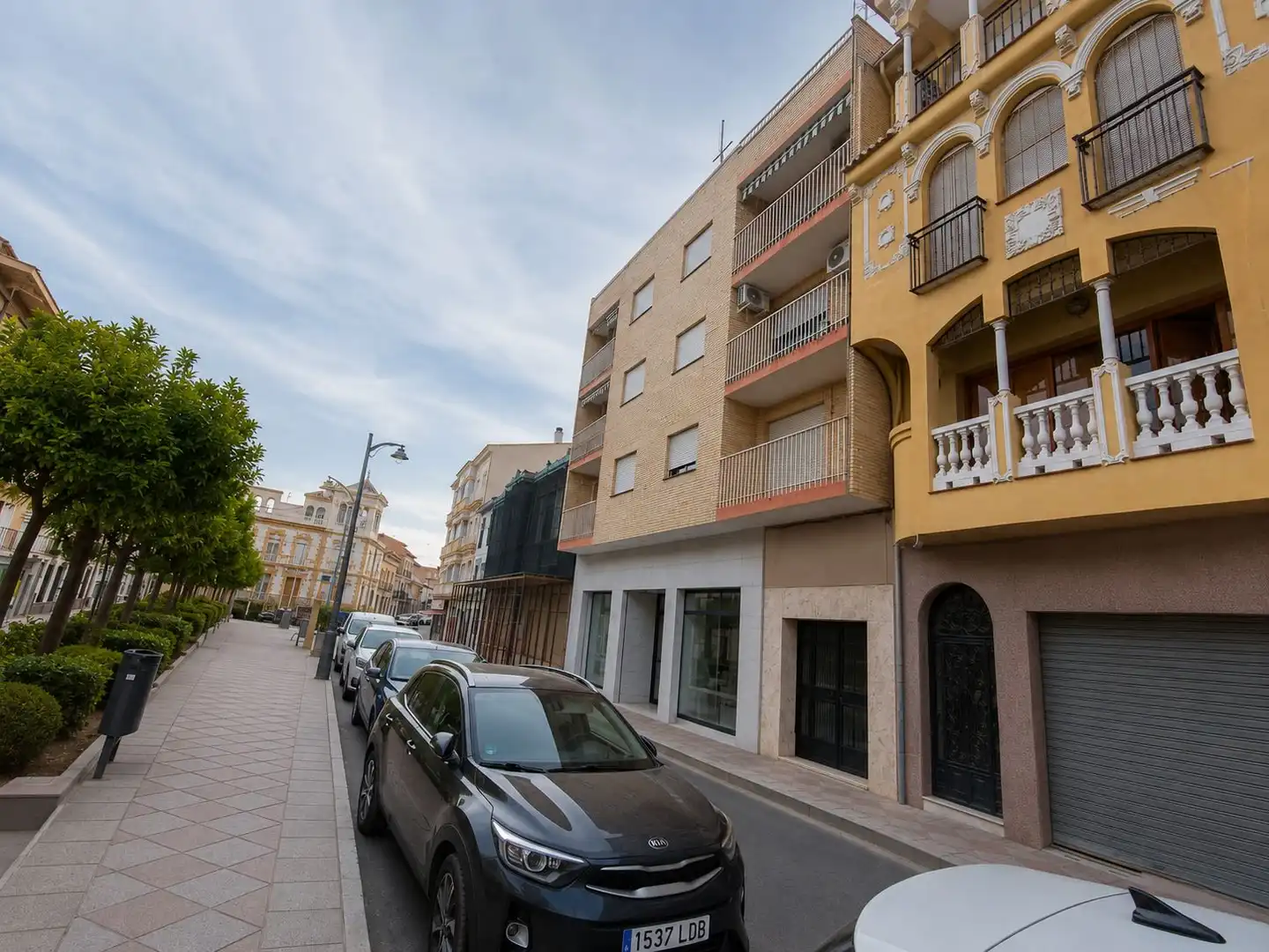 Vista exterior de Pis en venda en Pinos Puente, Granada