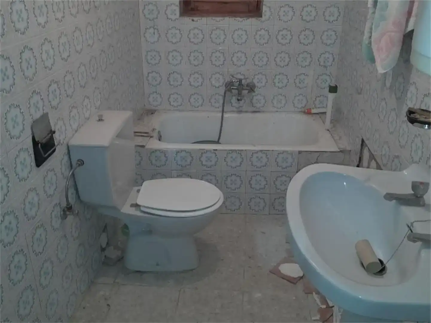 Bathroom of Detached homes for sale in Sigeres