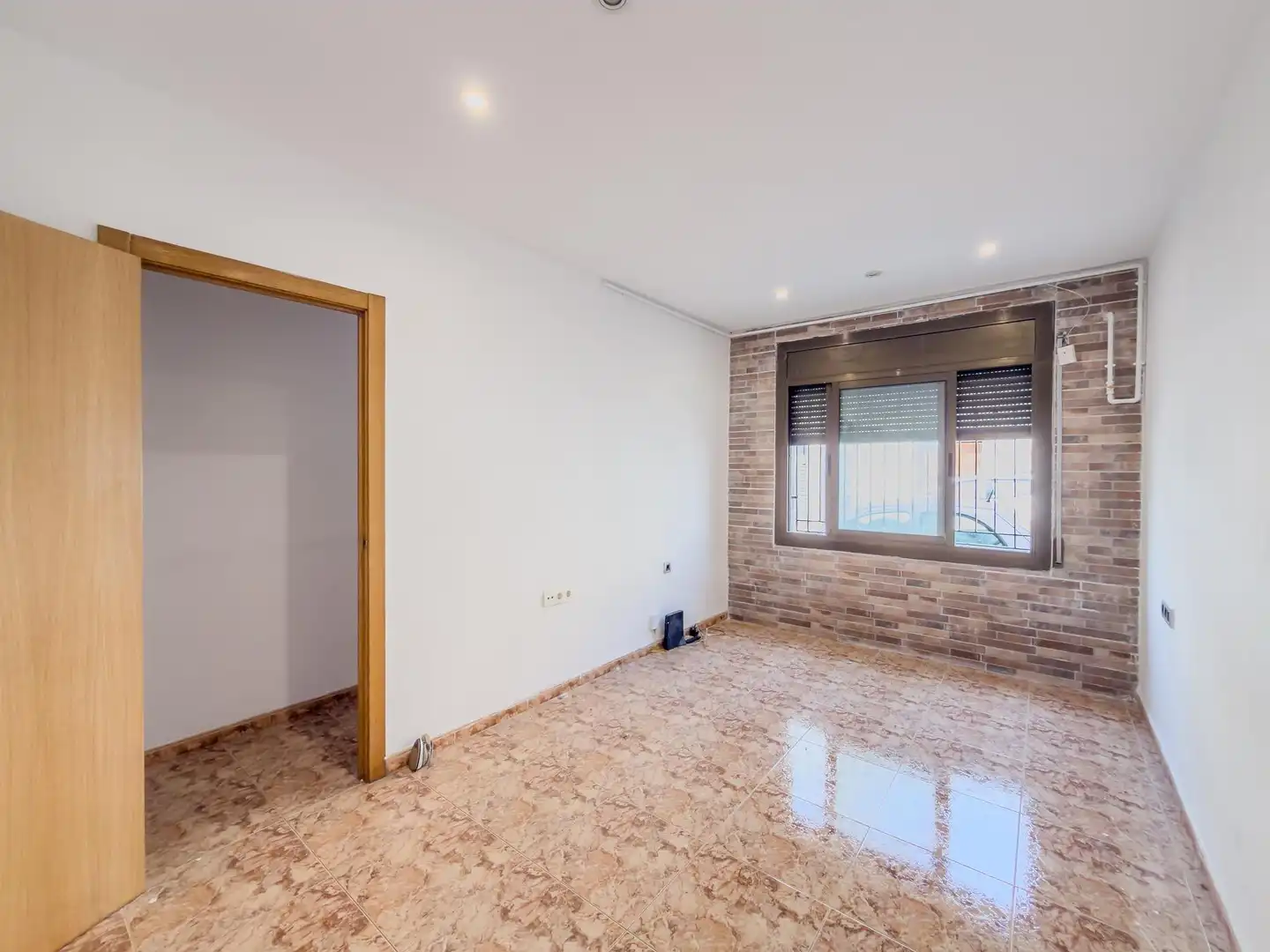 Planta baja en venta en Calle del Concili Egarenc, La Cogullada