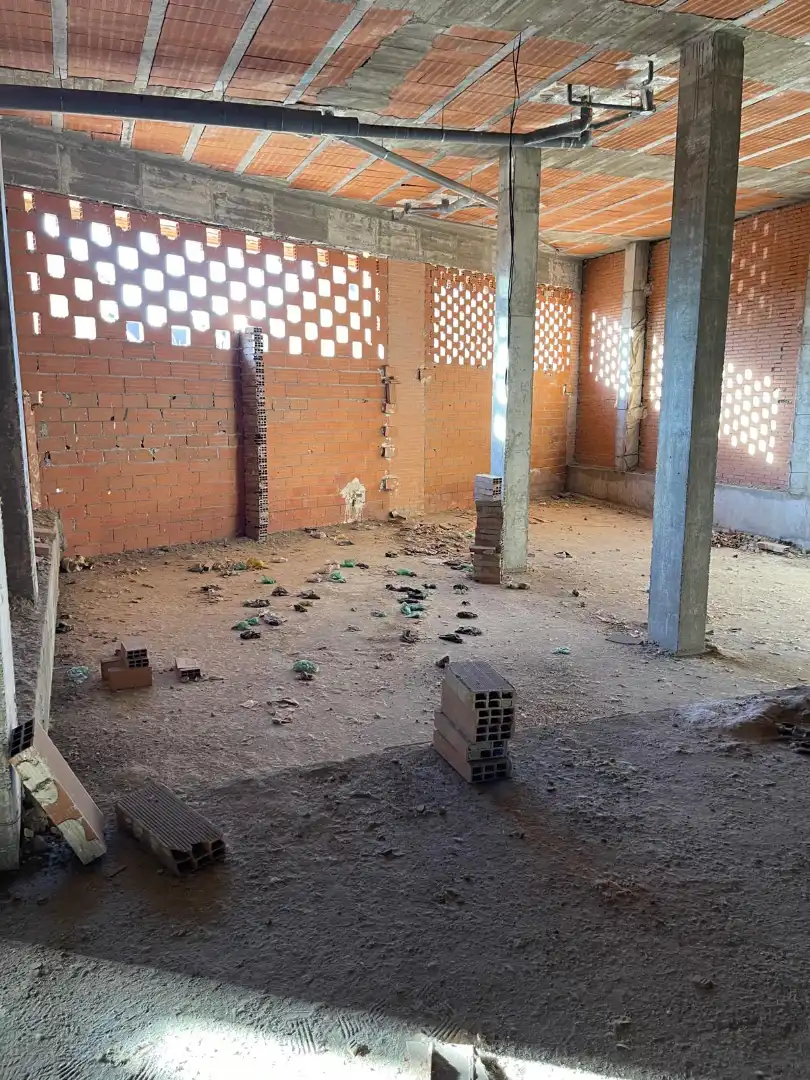 Commercial properties for sale in Parla