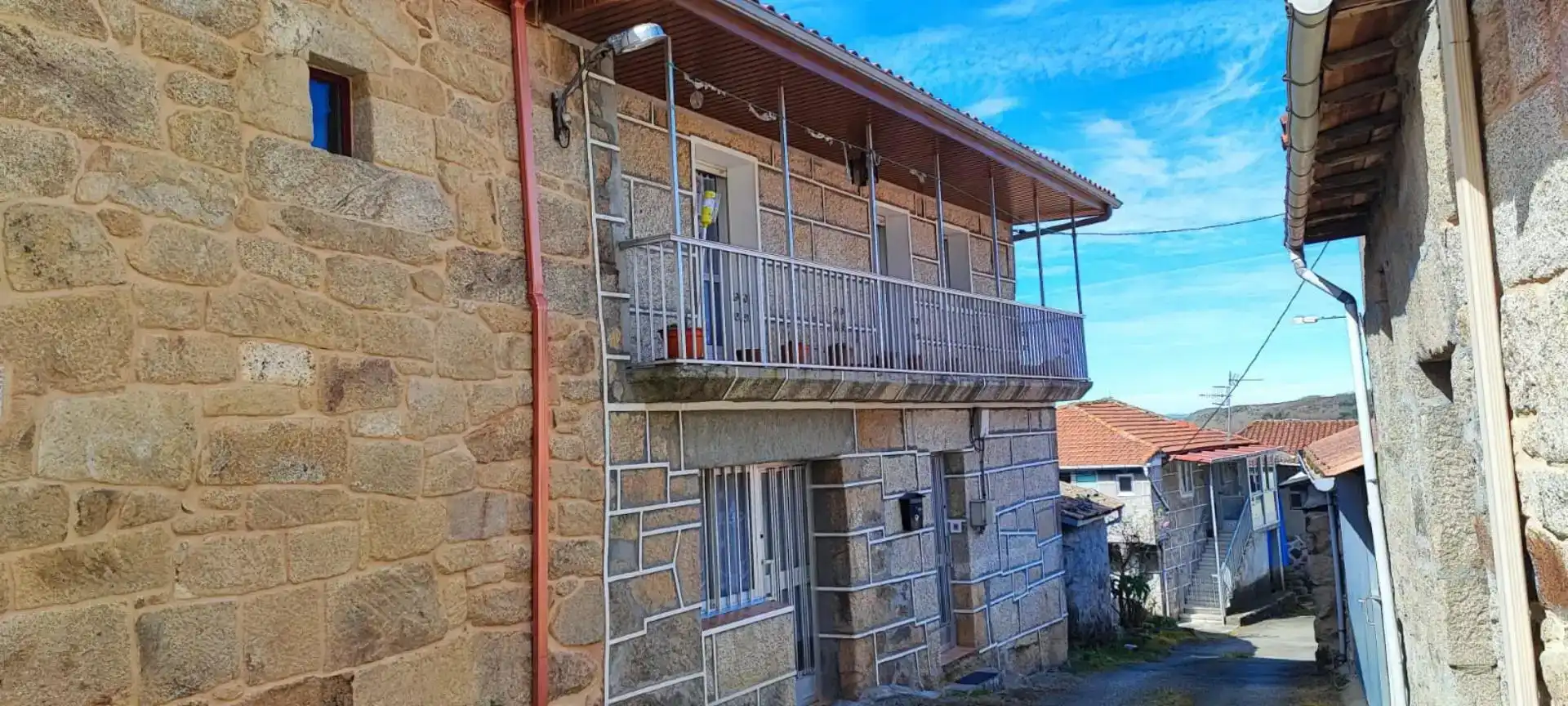 Vista exterior de Casa adosada en venda en Vilar de Barrio
