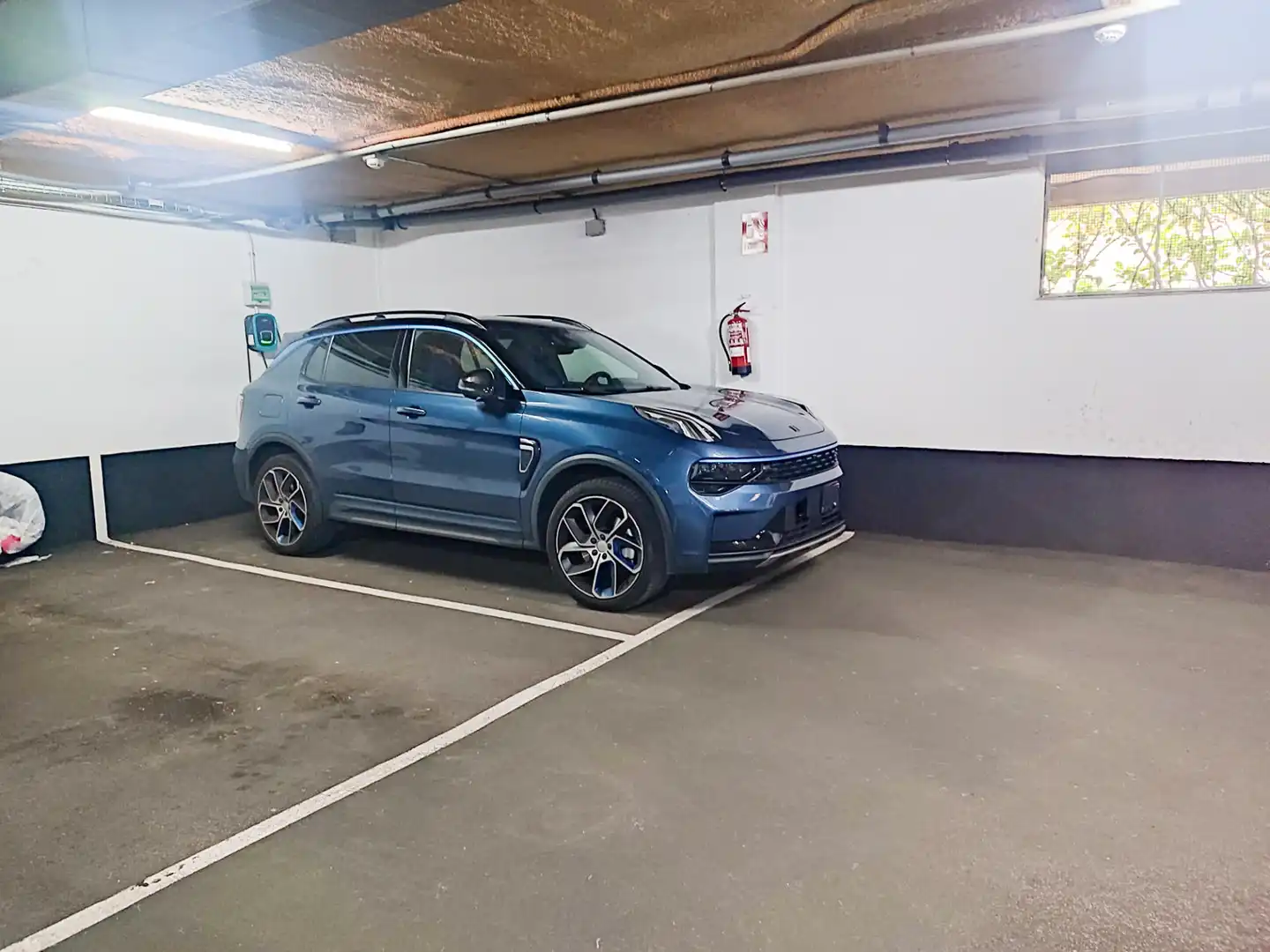 Parking de Piso en venta en Madrid con Aire acondicionado, Calefacción y Jardín privado