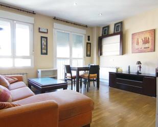 Sala d'estar de Apartament de lloguer en Zamora Capital  amb Balcó