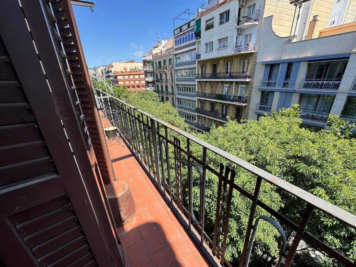 Terraza de Piso en venta en Barcelona con Parquet, Amueblado y Horno