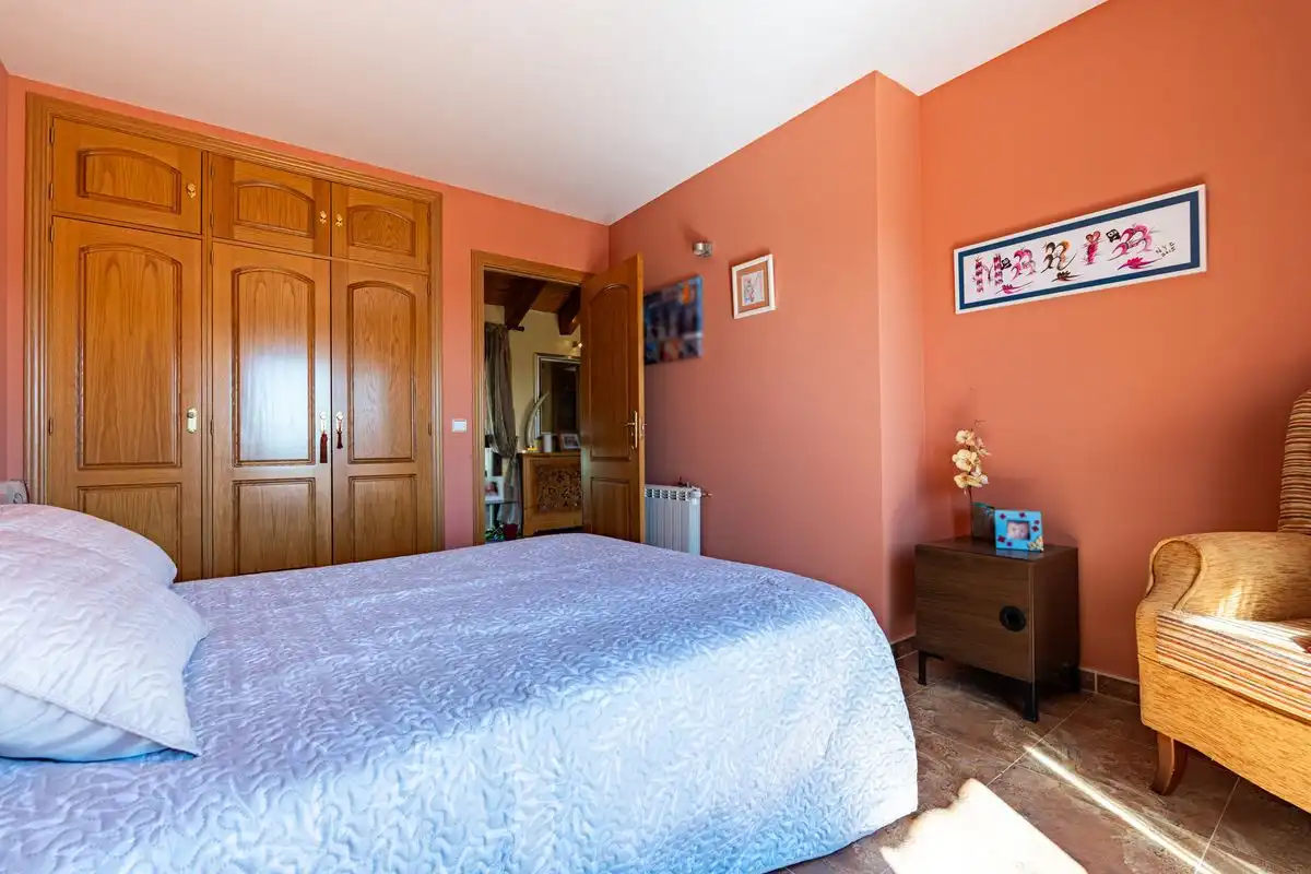 Chalet con terraza en venta en Pino Alto - Navarredonda, imagen 35