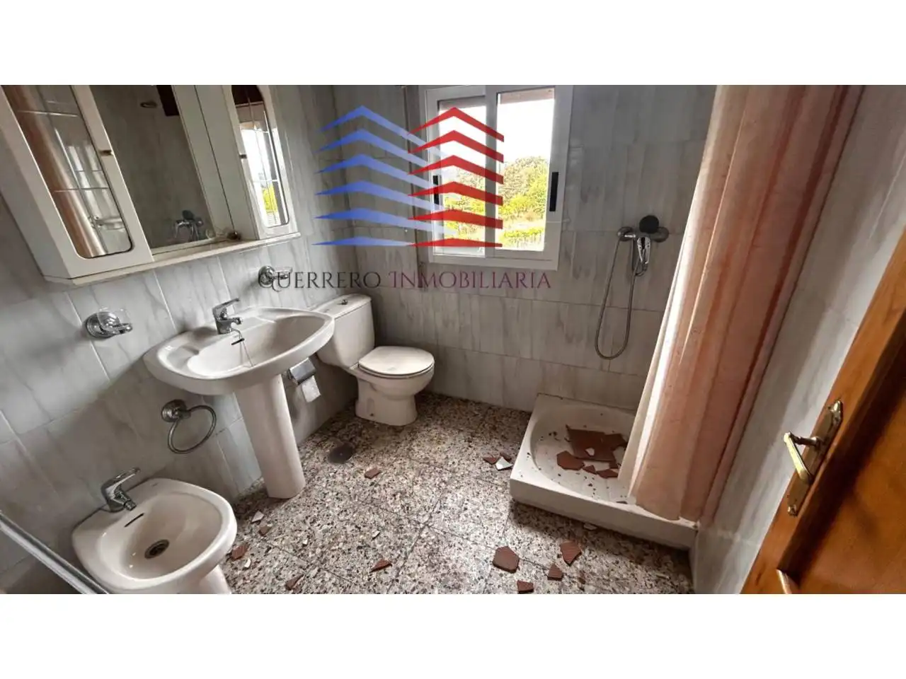 Bathroom of Houses for sale in Taboadela  with Private garden and Terrace