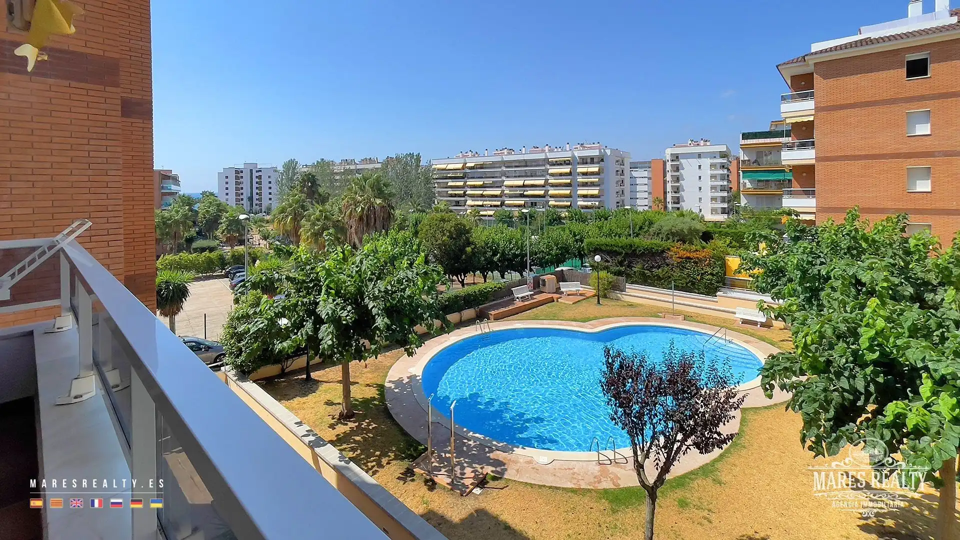 Appartamento con piscina in vendita a Fenals