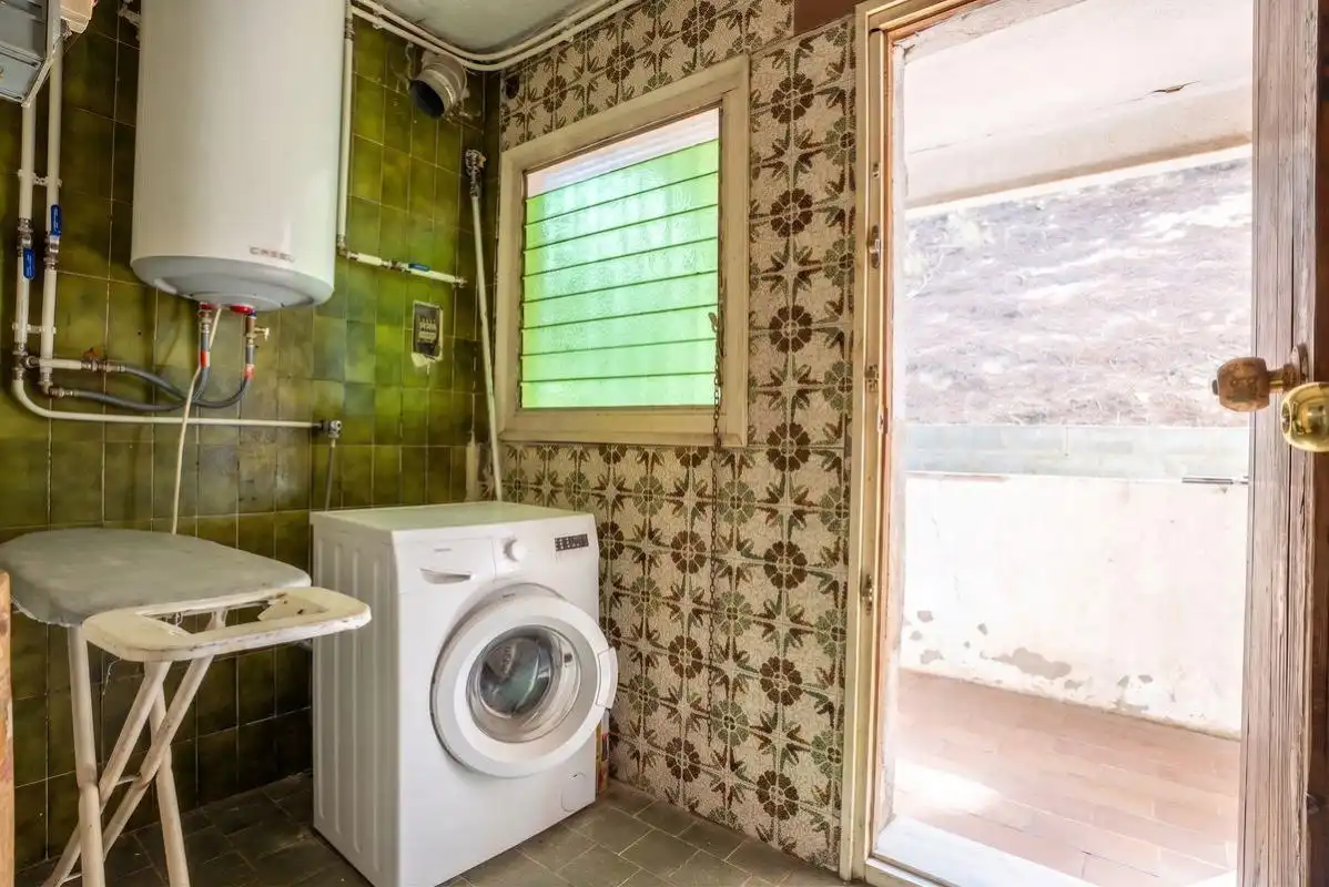 Casa con terraza en venta en Via Abadia de Poblet, imagen 12