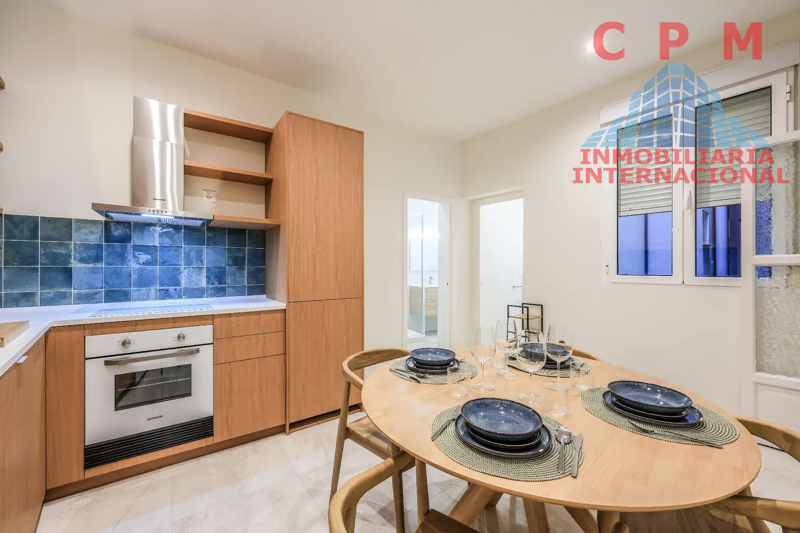 Kitchen of Flat for rent in Madrid  with Air Conditioner, Heating and Parquet flooring