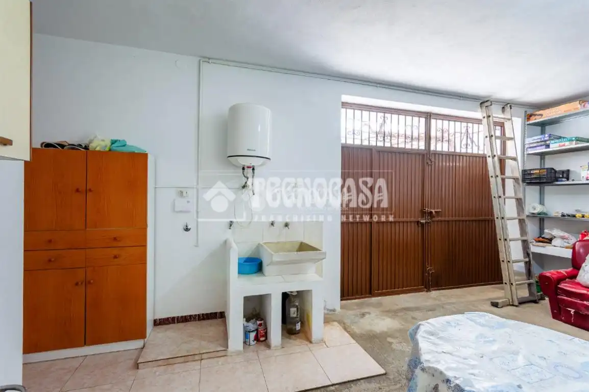Casa rústica amb jardí en venda a Cútar, imagen 30
