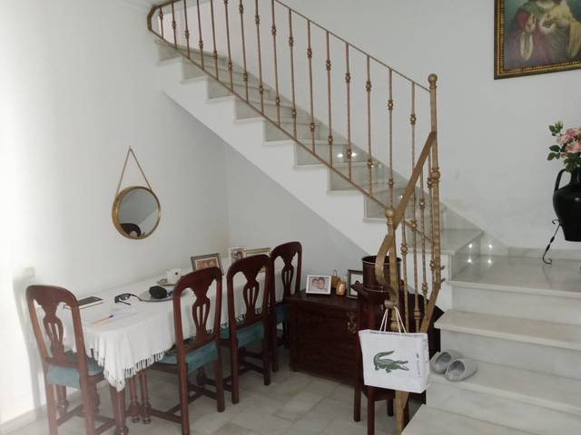 Casa adosada en Venta en Olivares