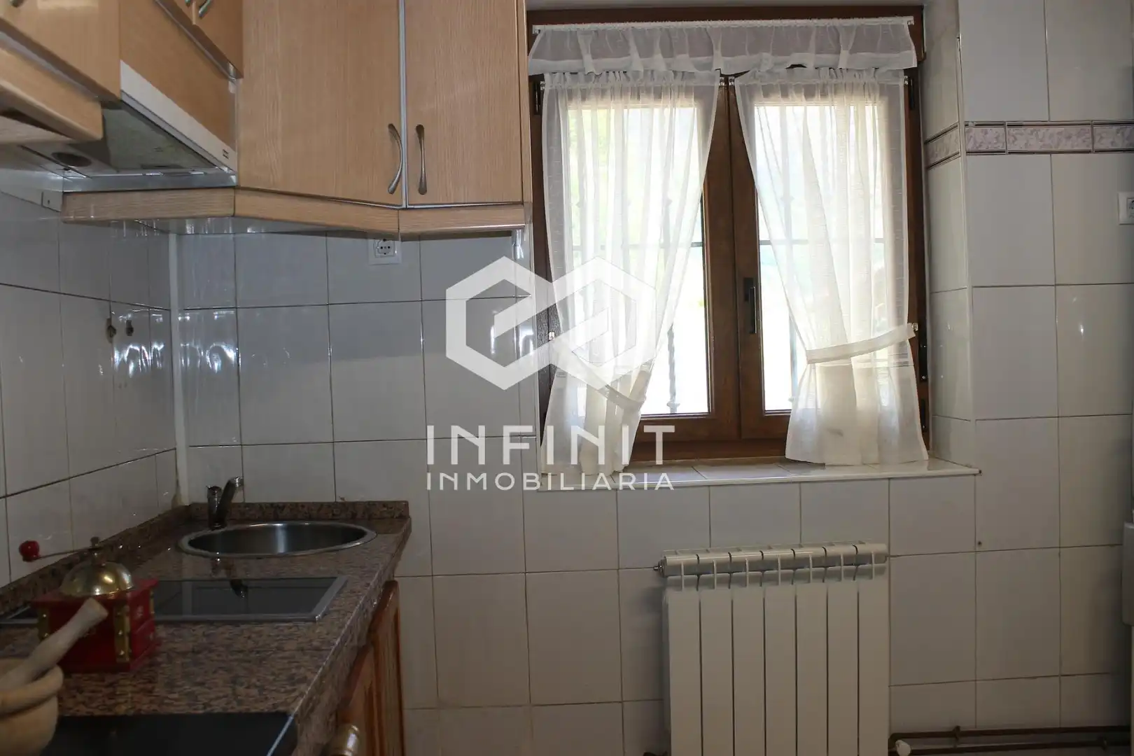 Cocina de Casa o chalet en venta en Somiedo con Calefacción, Jardín privado y Trastero