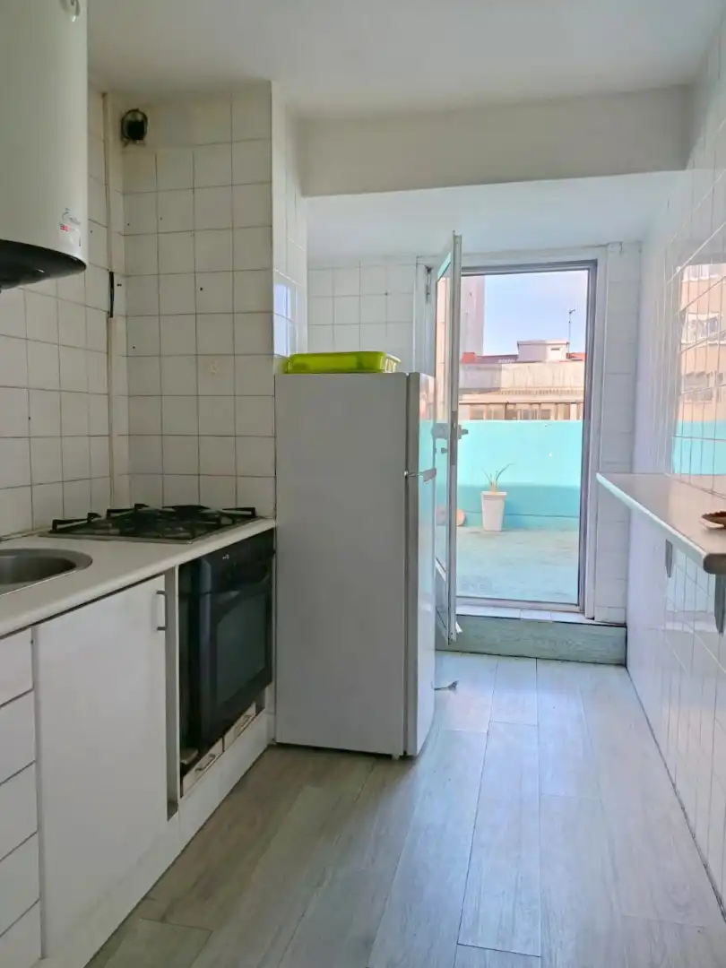 Cocina de Piso para compartir en A Coruña Capital  con Terraza y Amueblado