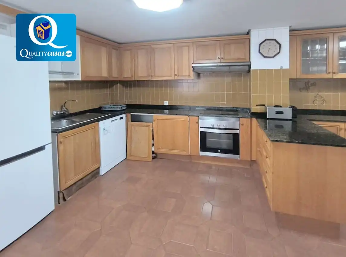 Cocina de Piso en venta en Villena con Calefacción y Terraza