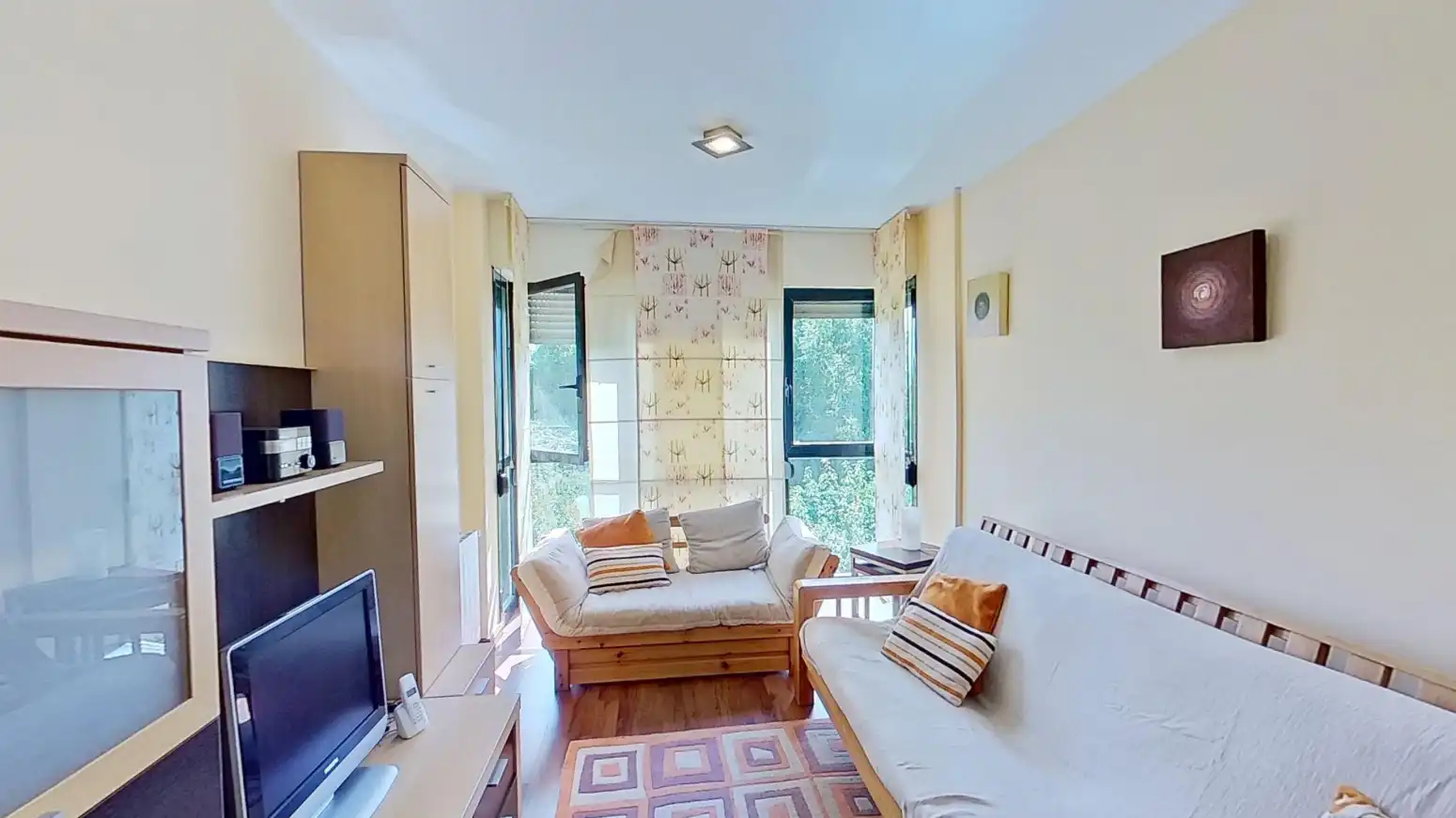 Living room of Flat for sale in Cartes  with Heating, Parquet flooring and Storage room