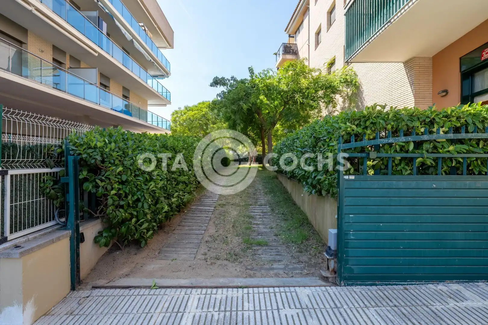 Planta baixa en venda a Carrer RIU BRUGENT, Els Esquirols