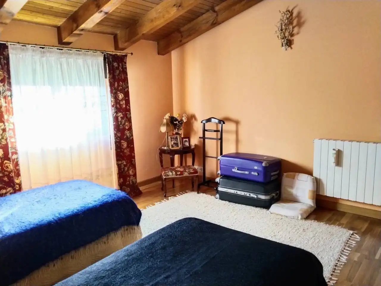 Bedroom of Houses for sale in Mazuela, Burgos