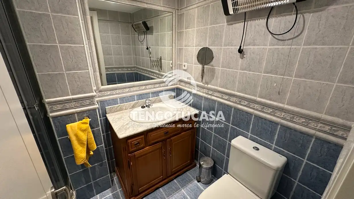 Bathroom of Flat for sale in Madrid  with Heating