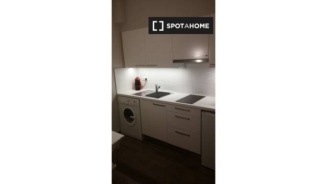 Piso en Alquiler en El Poble Sec - Parc de Montjuïc