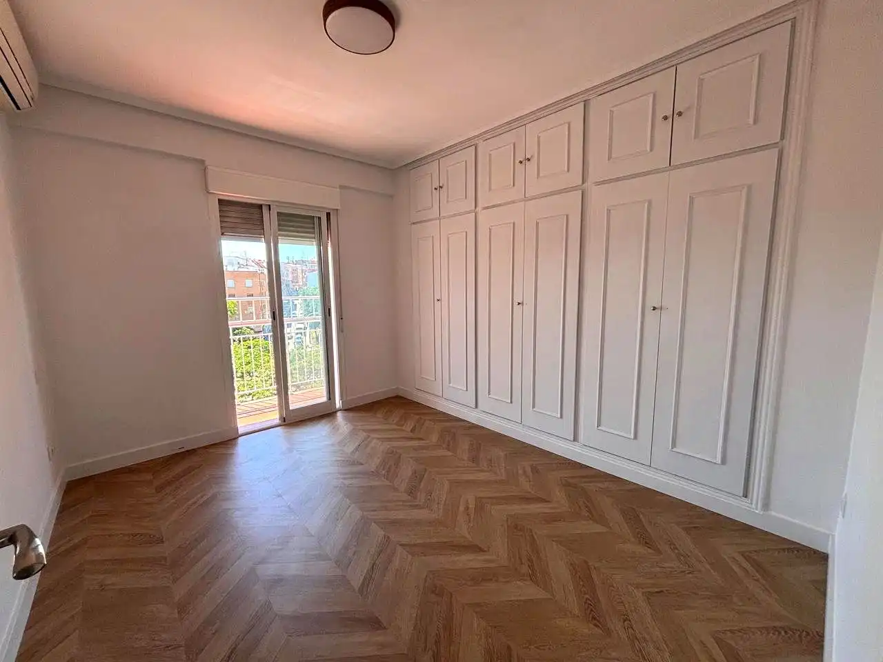 Habitación de Piso en venta en Madrid con Aire acondicionado, Calefacción y Terraza