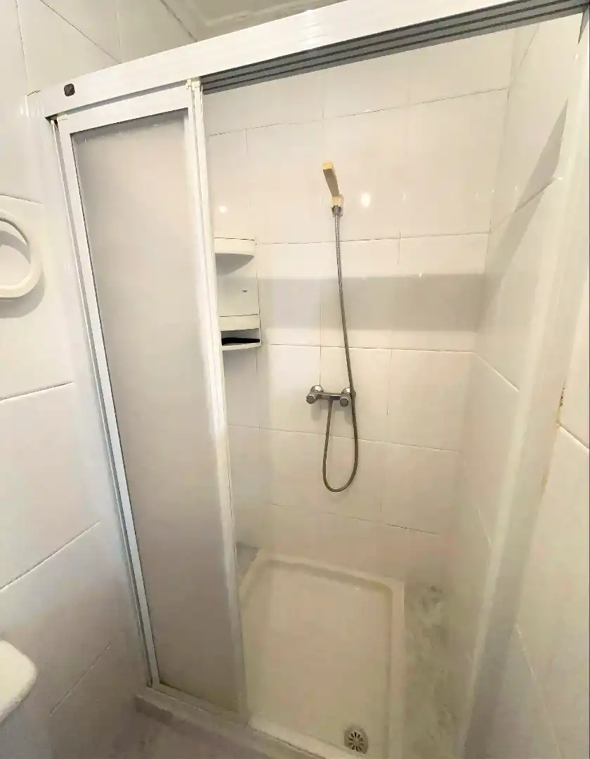 Badezimmer von Haus oder Chalet zum Verkauf in Viveiro mit Heizung, Privatgarten und Abstellraum