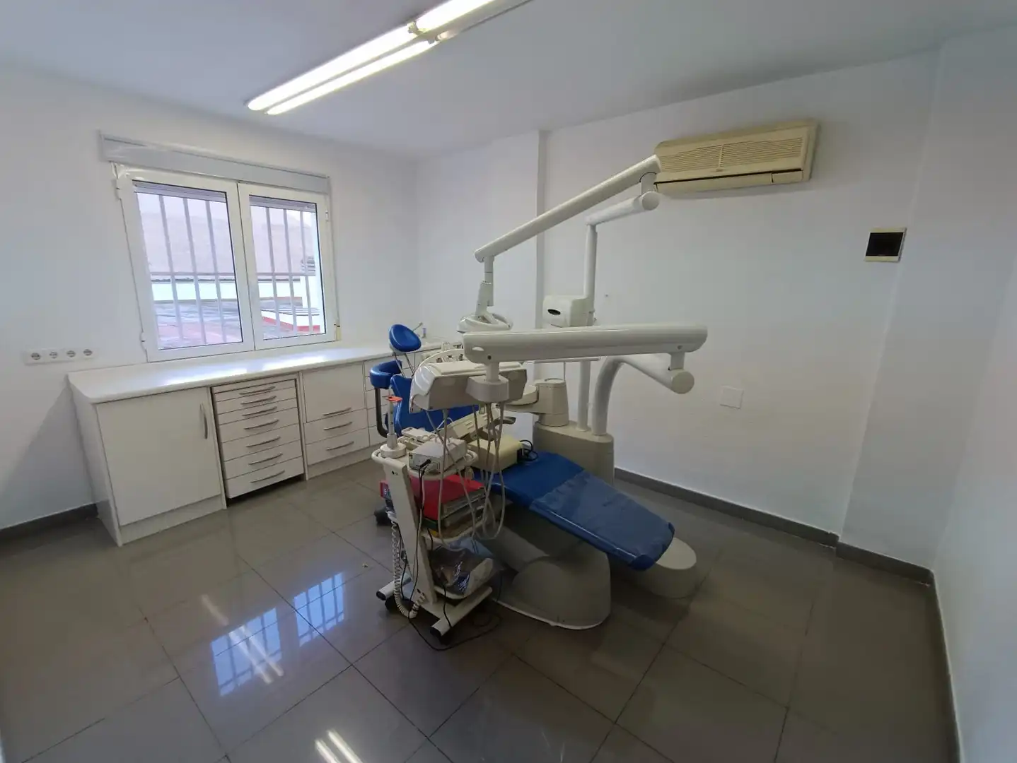 Wohnung zum Verkauf in Cartagena mit Klimaanlage