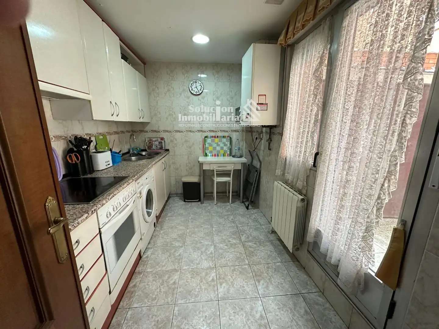 Kitchen of Flat for rent in Salamanca  with Heating, Terrace and Furnished