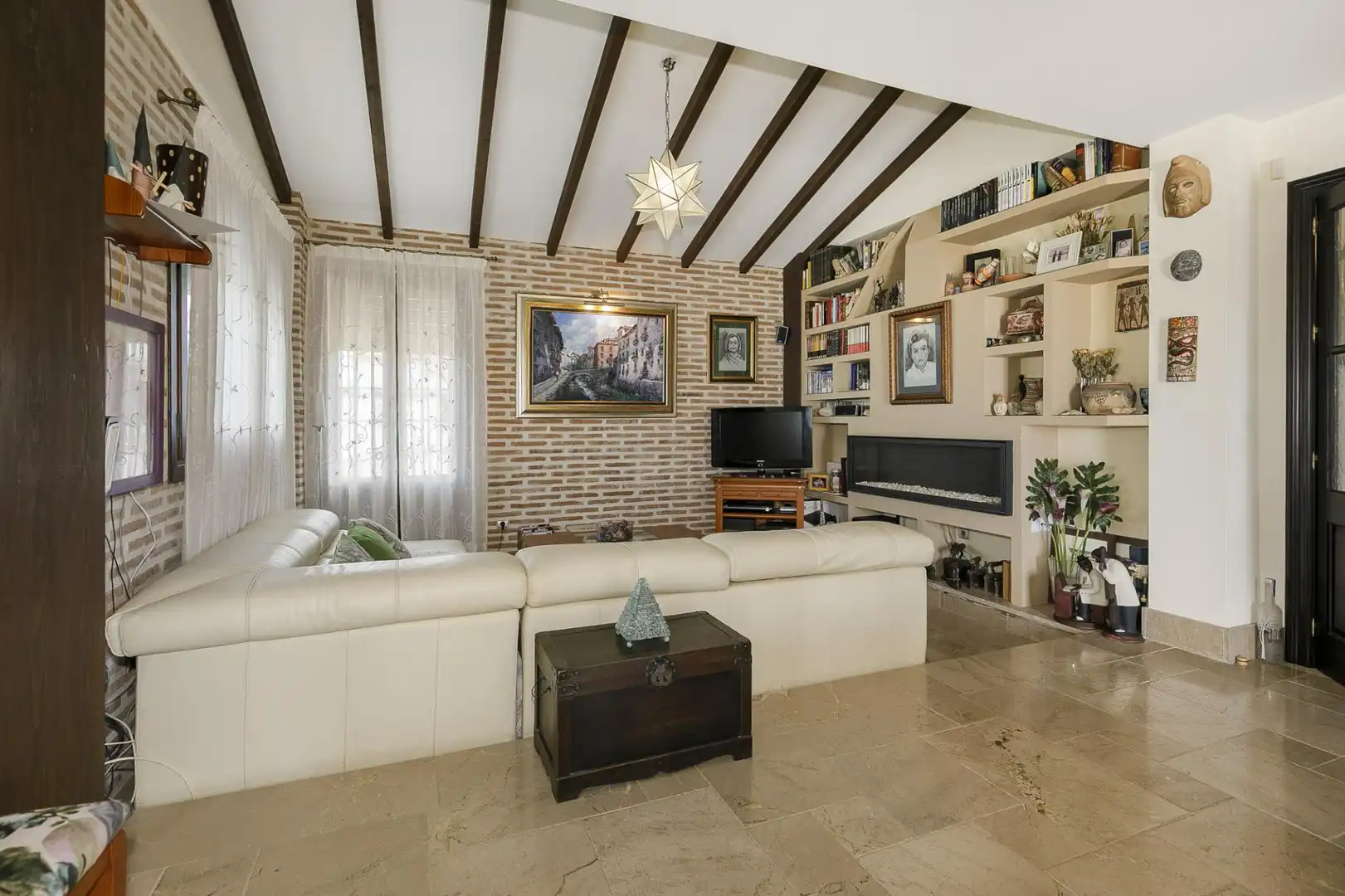 Chalet con piscina en venta en Altos de la Zubia, imagen 13