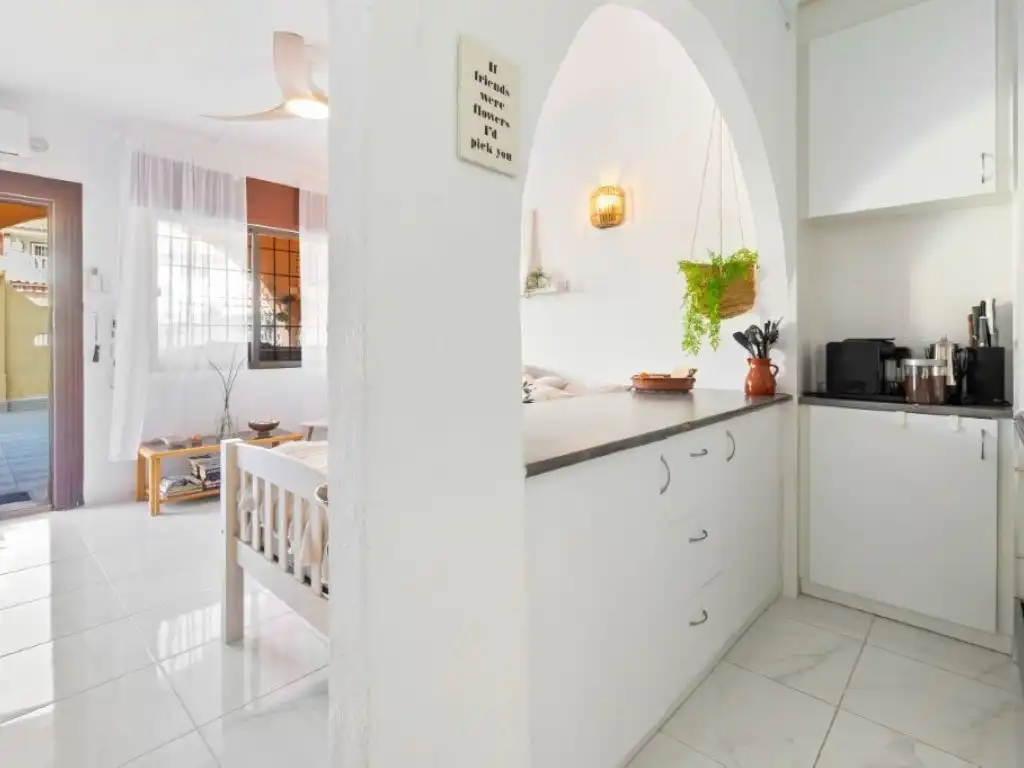 Apartment with garden for sale in Playa de los Locos, imagen 17
