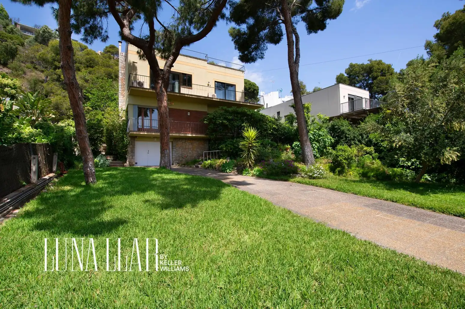 Jardí de Casa o xalet en venda en Castelldefels
