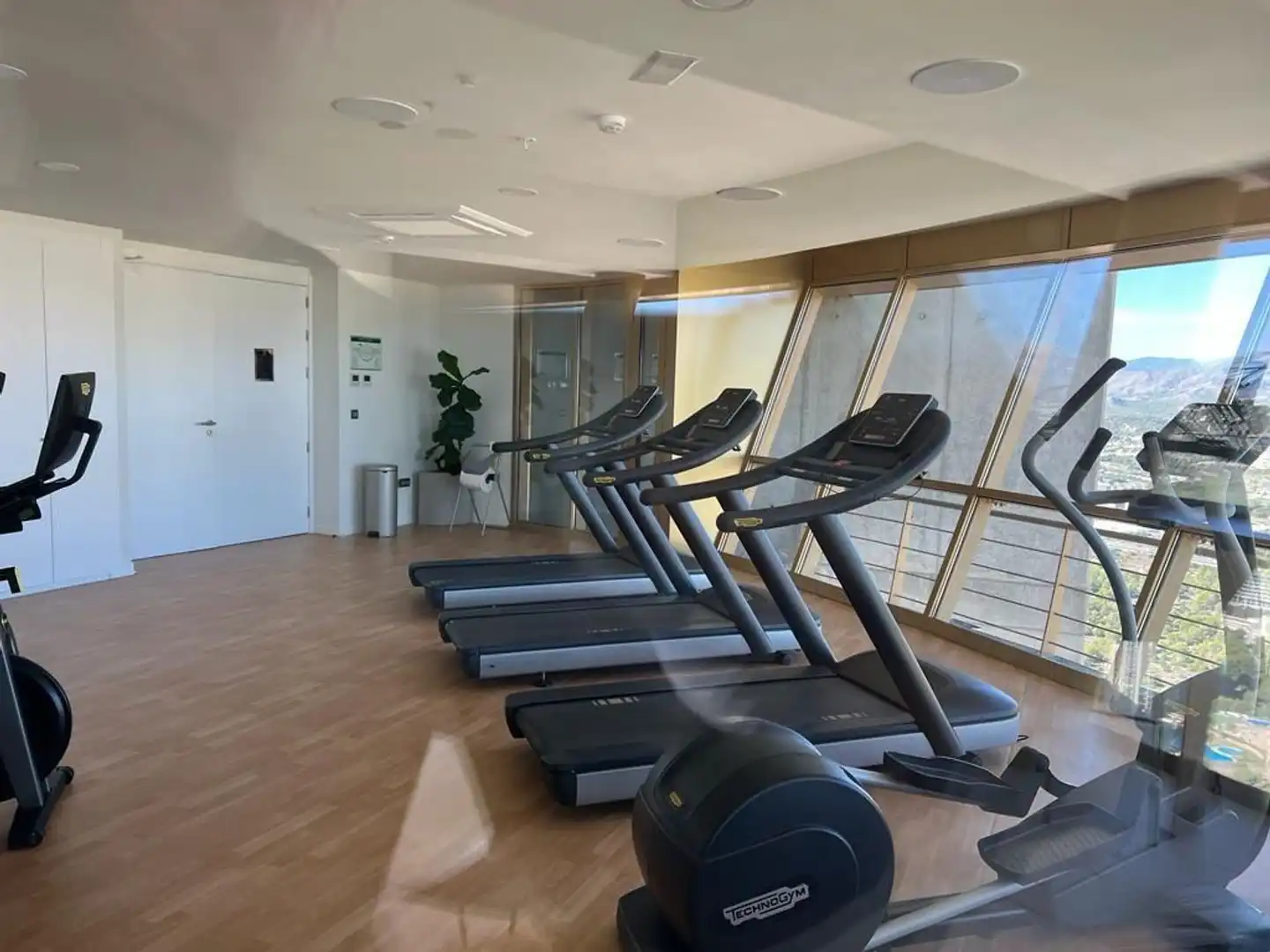 Casa o xalet de lloguer en Benidorm amb Aire condicionat, Jardí privat i Moblat