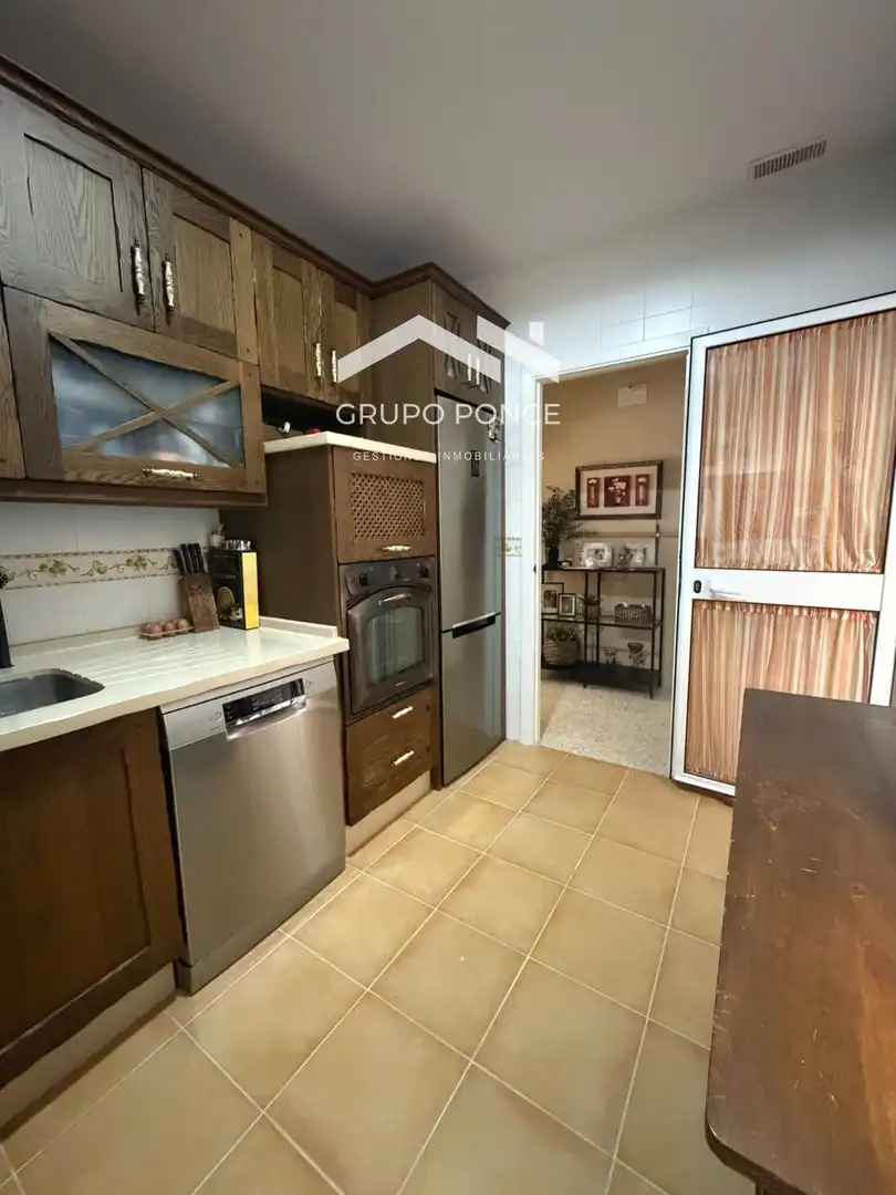 Kitchen of Flat for sale in Jerez de la Frontera  with Storage room