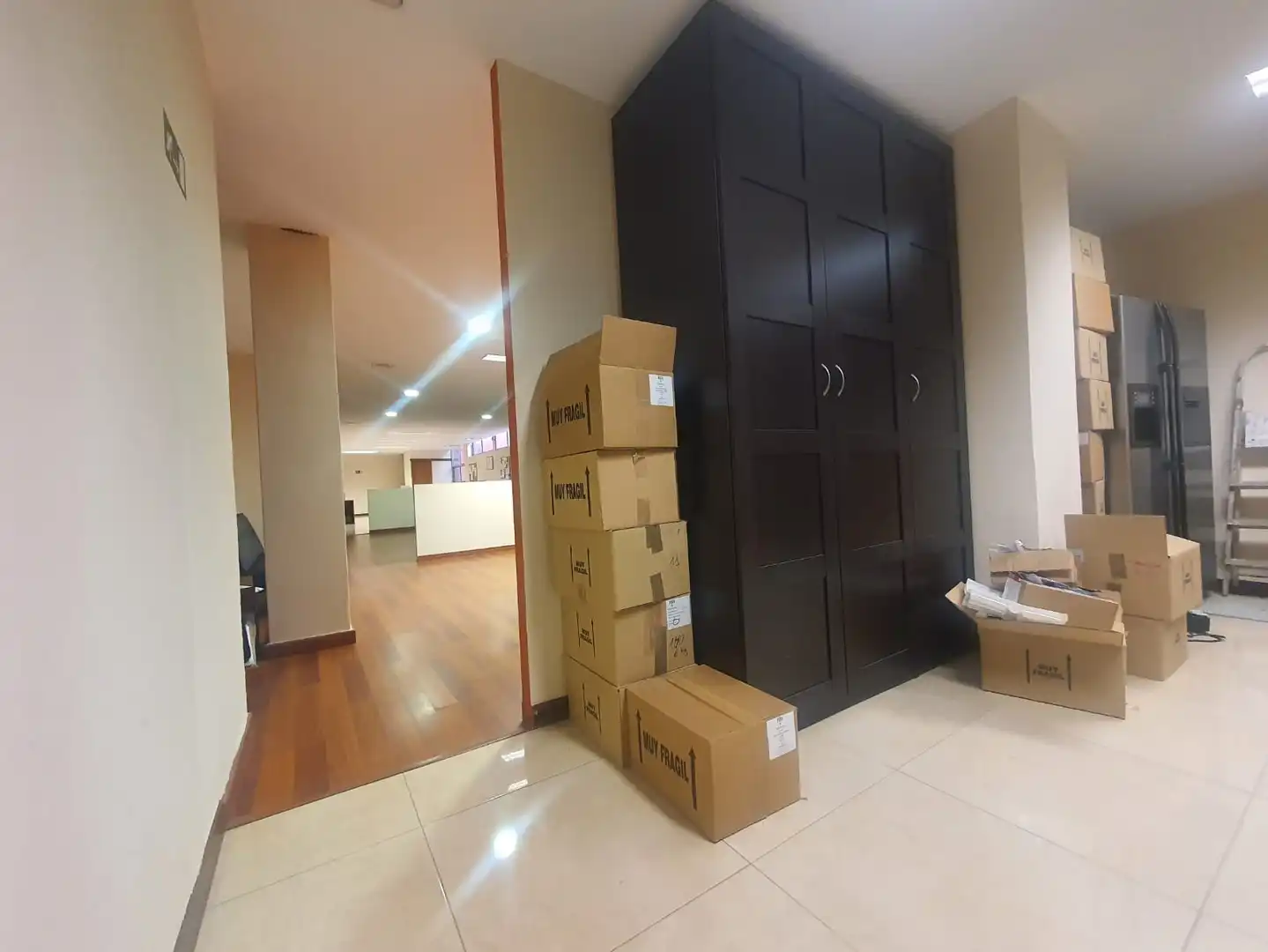 Oficina en venda a Calle Tome Cano, 8, La Salle - Cuatro Torres