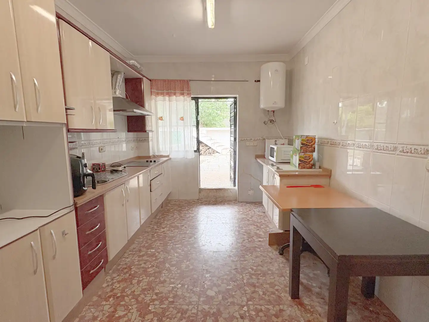 Küche von Country house zum Verkauf in Alhaurín de la Torre mit Klimaanlage, Privatgarten und Terrasse