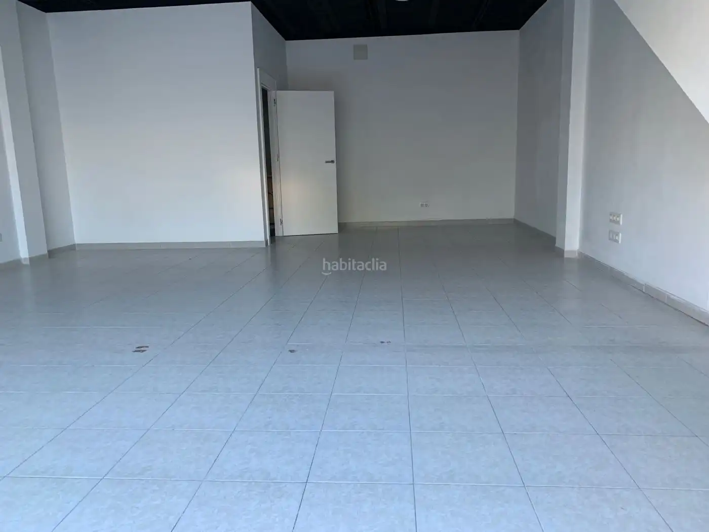 Gewerbefläche zum Verkauf in Carrer de l'Esport 23, imagen 5