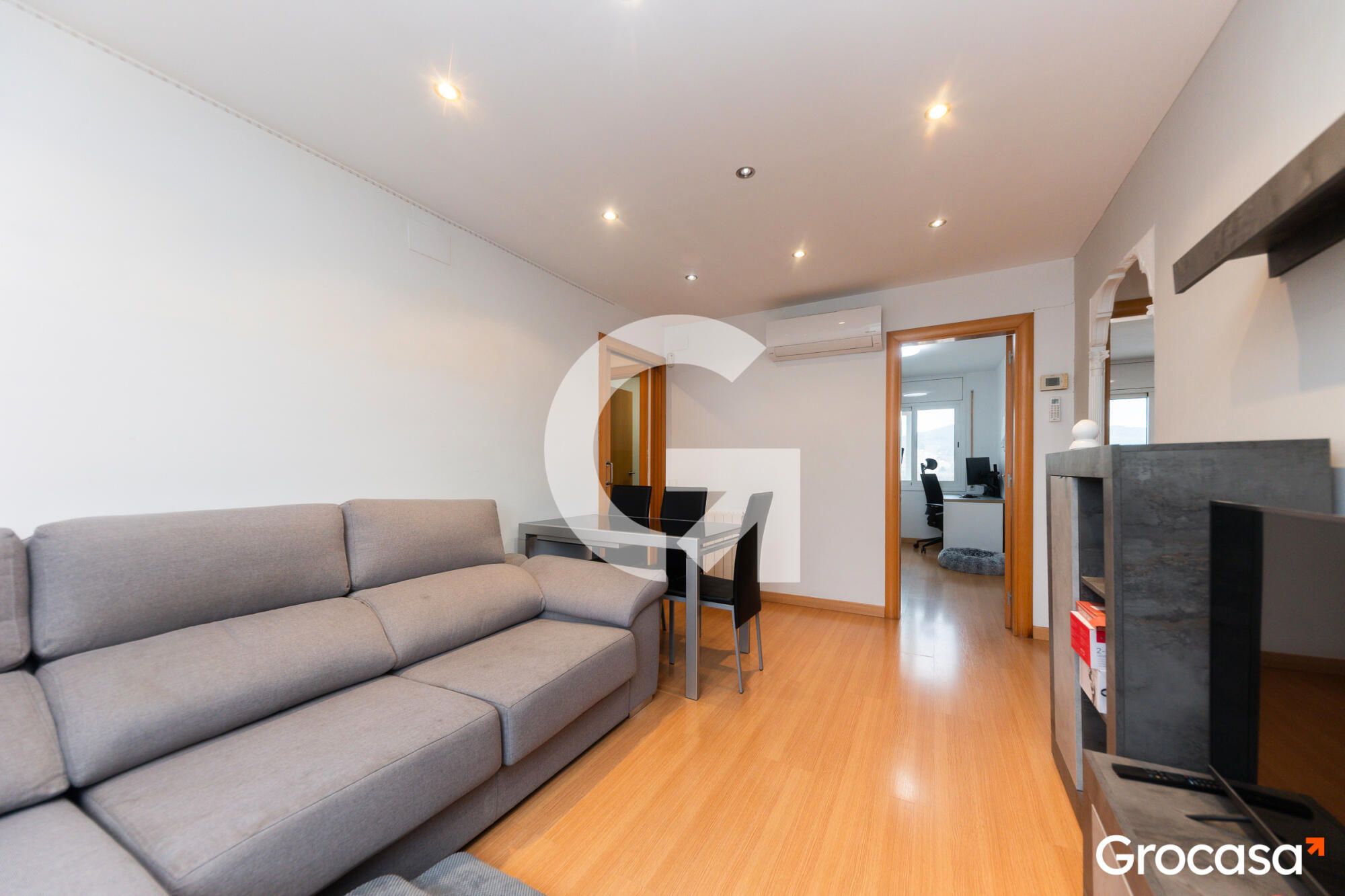 Sala de estar de Piso en venta en Sant Vicenç Dels Horts con Aire acondicionado, Calefacción y Trastero