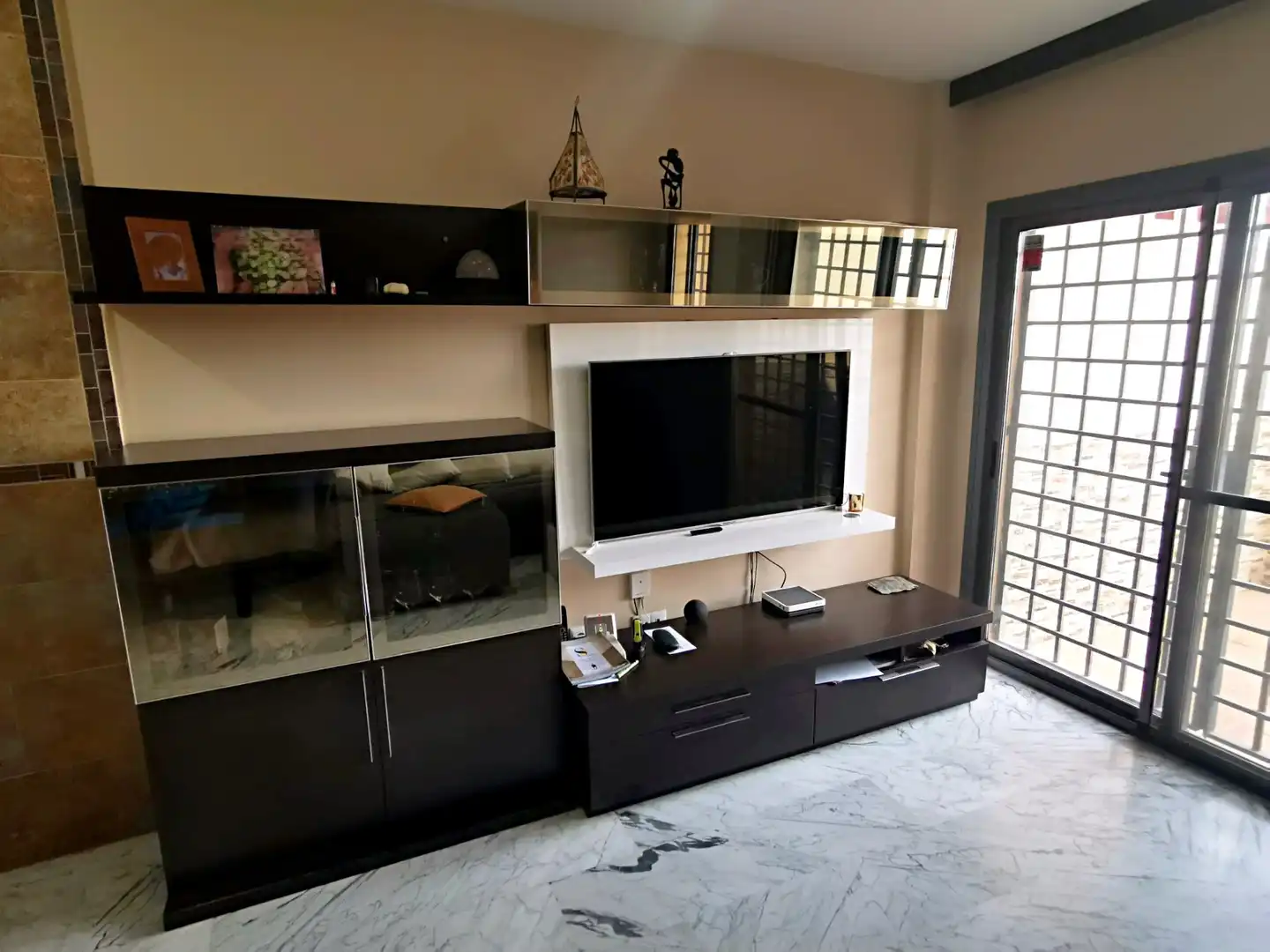 Sala de estar de Casa o chalet en venta en Vélez-Málaga con Aire acondicionado, Terraza y Amueblado