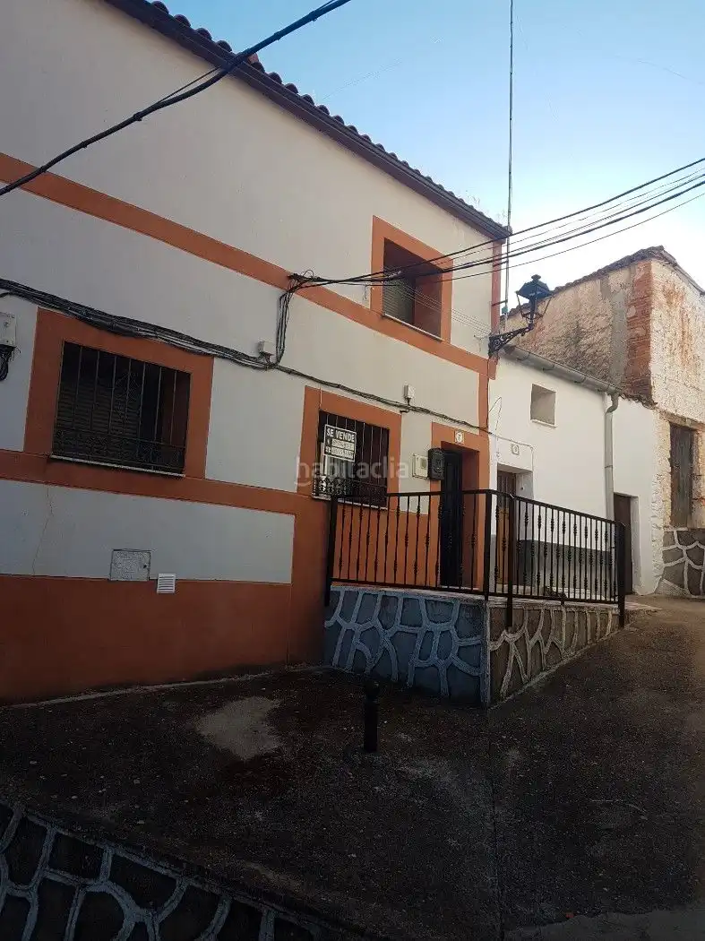 House for sale in Calle Tiro de Barra 7