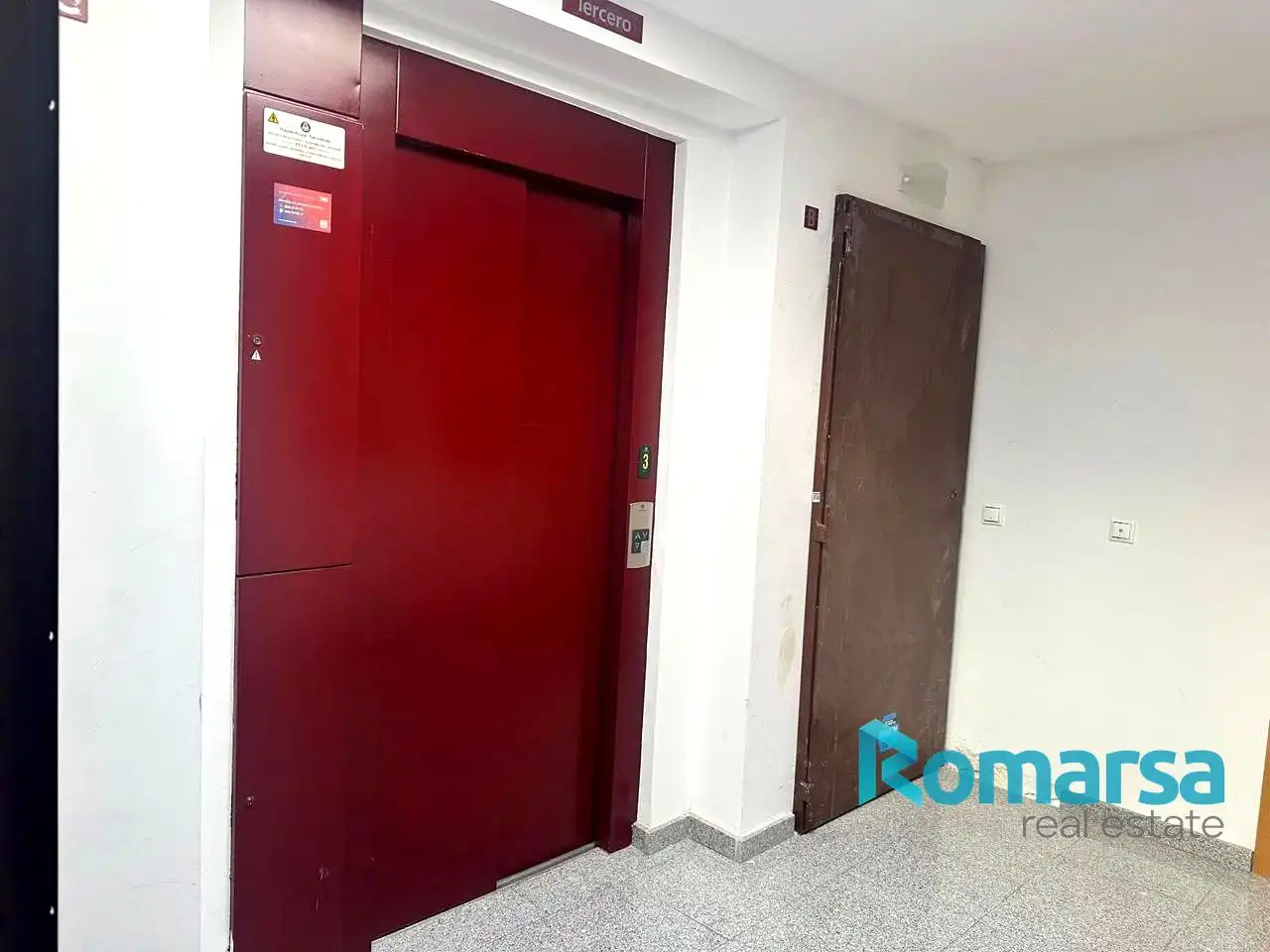 Piso en venta en Ávila con Calefacción, Parquet y Terraza