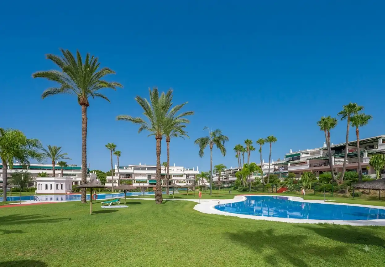 Exterior view of Flat for sale in Marbella