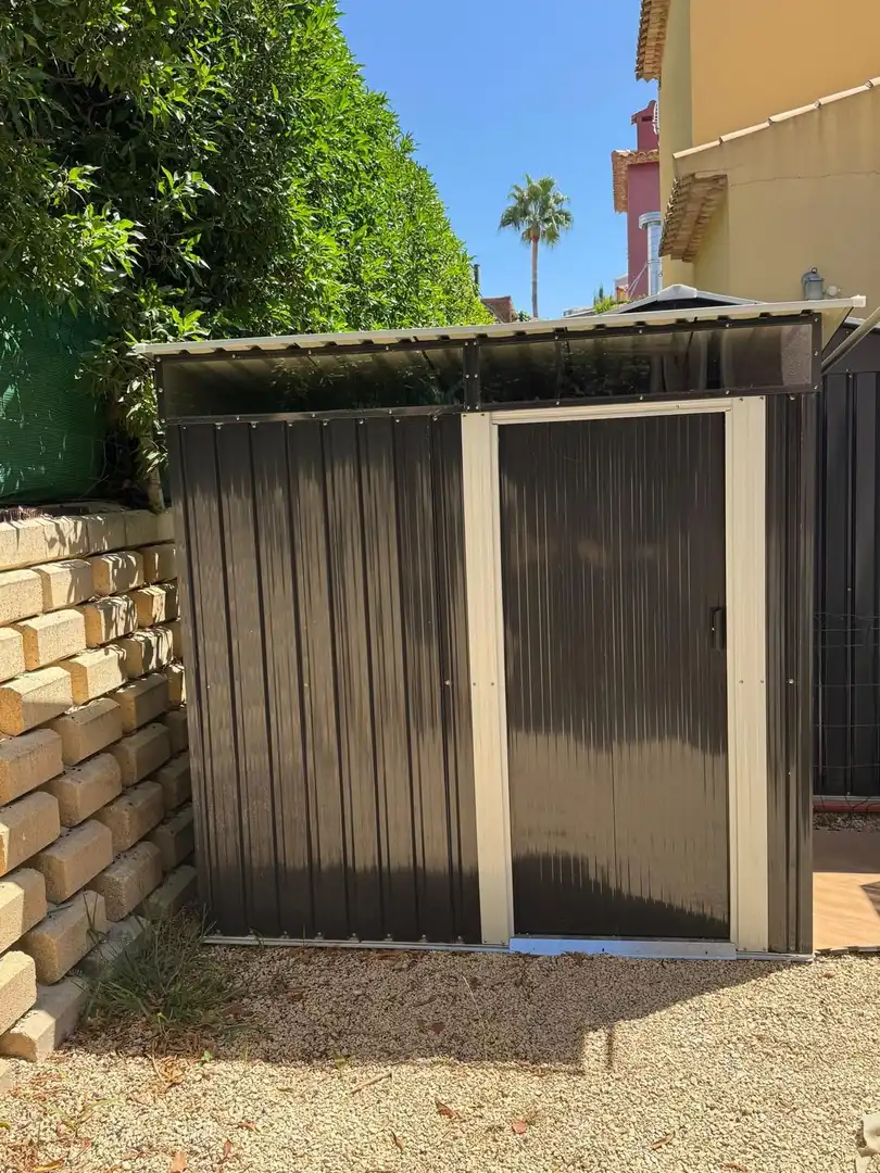 Vista exterior de Casa o chalet de alquiler en Mutxamel con Aire acondicionado, Calefacción y Jardín privado