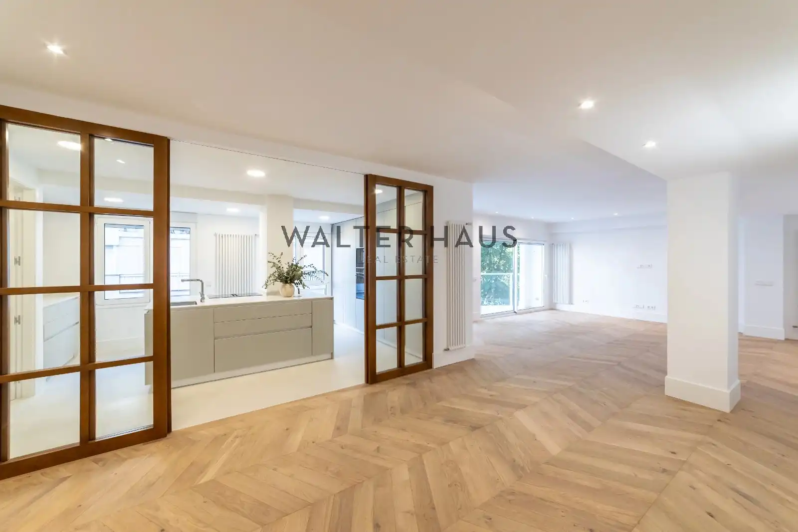 Flat with terrace for sale in Calle de Casado del Alisal, imagen 5