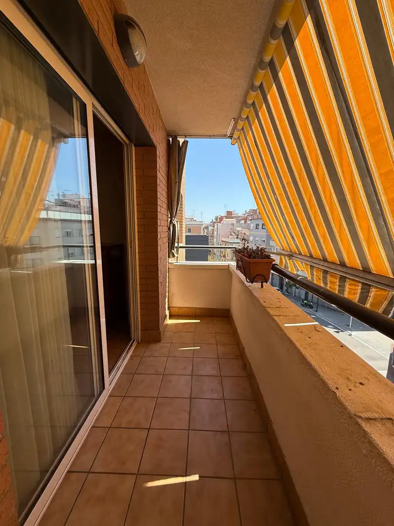 Appartamento con terrazza in vendita a Carrer del Montseny