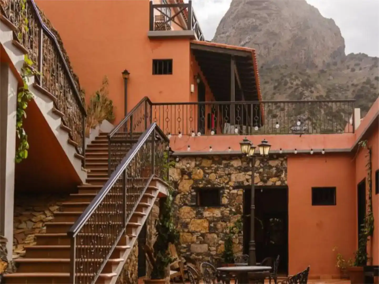 Vista exterior de Local en venta en Vallehermoso con Amueblado