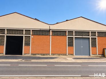 Nave industrielle à vendre à Tornabous